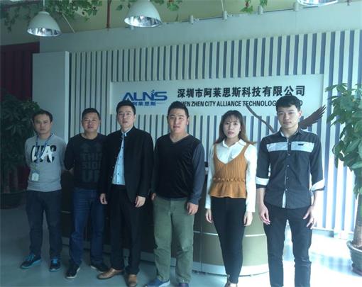 走進(jìn)阿萊思斯點(diǎn)膠機(jī)，開(kāi)展網(wǎng)絡(luò)營(yíng)銷(xiāo)運(yùn)營(yíng)培訓(xùn)